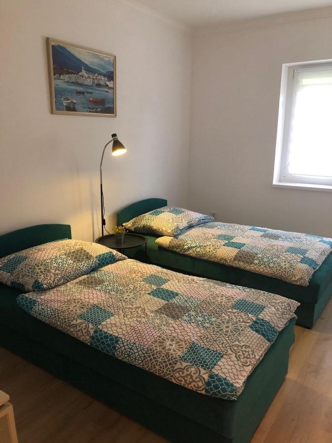 Kelemen Apartman Nagykanizsa Exterior foto